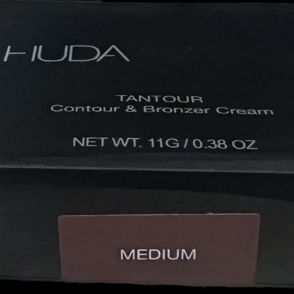Huda Beauty Tantour - Medium - Picture 2 of 2